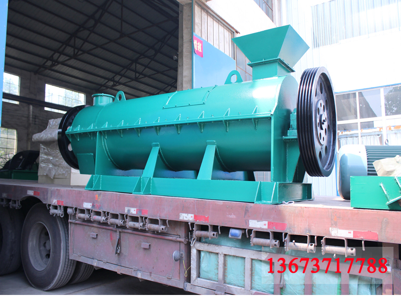 1_新型有機(jī)肥造粒機(jī)-11